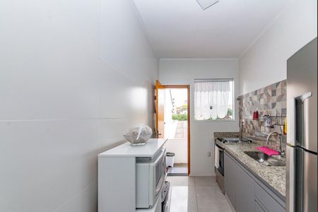 Casa à venda com 200m², 3 quartos e 1 vaga Casa à venda com 200m², 3 quartos e 1 vagaCozinha