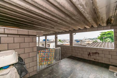 Casa de condomínio à venda com 227m², 3 quartos e 2 vagas Casa de condomínio à venda com 227m², 3 quartos e 2 vagasÁrea de Serviço