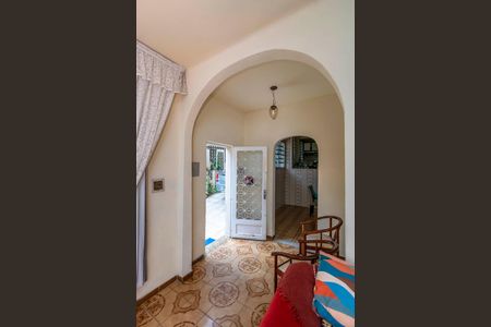 Casa de condomínio à venda com 227m², 3 quartos e 2 vagas Casa de condomínio à venda com 227m², 3 quartos e 2 vagasSala - Hall da entrada