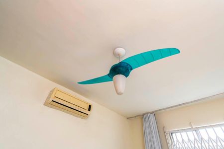 Casa de condomínio à venda com 227m², 3 quartos e 2 vagas Casa de condomínio à venda com 227m², 3 quartos e 2 vagasQuarto 3