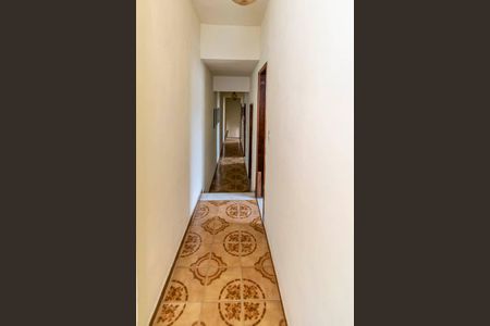 Casa de condomínio à venda com 227m², 3 quartos e 2 vagas Casa de condomínio à venda com 227m², 3 quartos e 2 vagasCorredor do 2º andar