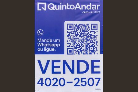 Casa de condomínio à venda com 227m², 3 quartos e 2 vagas Casa de condomínio à venda com 227m², 3 quartos e 2 vagasPlaca