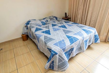 Casa de condomínio à venda com 227m², 3 quartos e 2 vagas Casa de condomínio à venda com 227m², 3 quartos e 2 vagasQuarto 2 Suíte - Cama