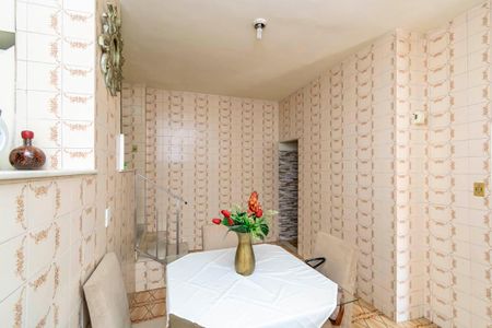 Casa de condomínio à venda com 227m², 3 quartos e 2 vagas Casa de condomínio à venda com 227m², 3 quartos e 2 vagasCopa