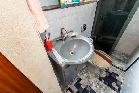 Casa de condomínio à venda com 227m², 3 quartos e 2 vagas Casa de condomínio à venda com 227m², 3 quartos e 2 vagasBanheiro da Suíte