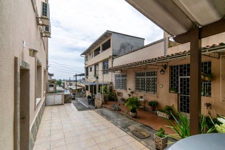 Casa de condomínio à venda com 227m², 3 quartos e 2 vagas Casa de condomínio à venda com 227m², 3 quartos e 2 vagasÁrea comum de acesso