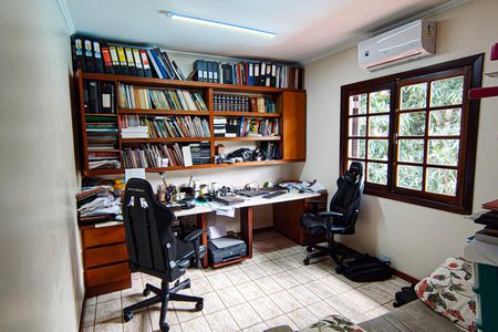 Casa de condomínio à venda com 520m², 6 quartos e 3 vagas Casa de condomínio à venda com 520m², 6 quartos e 3 vagasquarto 6