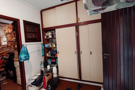 Casa de condomínio à venda com 520m², 6 quartos e 3 vagas Casa de condomínio à venda com 520m², 6 quartos e 3 vagaslavanderia