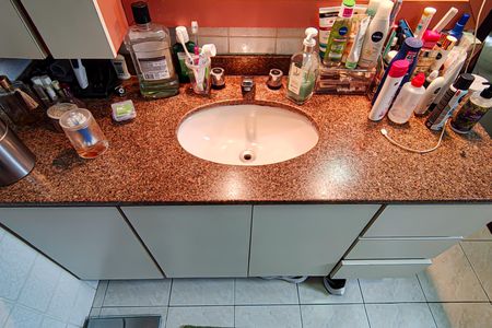 Casa de condomínio à venda com 520m², 6 quartos e 3 vagas Casa de condomínio à venda com 520m², 6 quartos e 3 vagasquarto 5 suite master