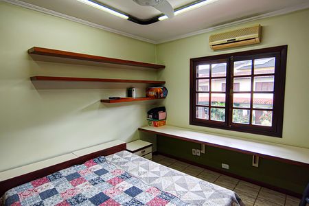 Casa de condomínio à venda com 520m², 6 quartos e 3 vagas Casa de condomínio à venda com 520m², 6 quartos e 3 vagasquarto 2 suite