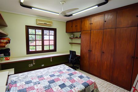 Casa de condomínio à venda com 520m², 6 quartos e 3 vagas Casa de condomínio à venda com 520m², 6 quartos e 3 vagasquarto 2 suite