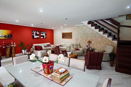 Casa de condomínio à venda com 520m², 6 quartos e 3 vagas Casa de condomínio à venda com 520m², 6 quartos e 3 vagassala