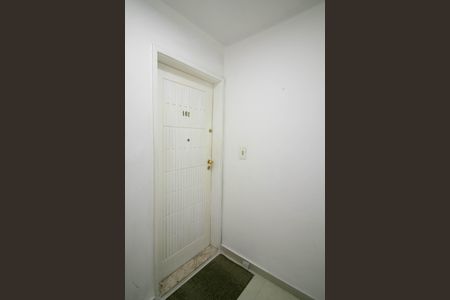 Apartamento à venda com 82m², 2 quartos e 1 vaga Apartamento à venda com 82m², 2 quartos e 1 vagaHall de entrada