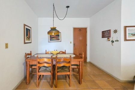 Apartamento para alugar com 120m², 3 quartos e 1 vaga Apartamento para alugar com 120m², 3 quartos e 1 vagaSala