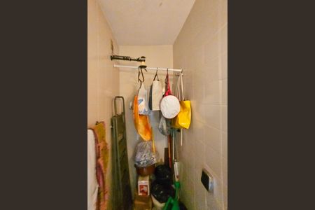 Apartamento para alugar com 120m², 3 quartos e 1 vaga Apartamento para alugar com 120m², 3 quartos e 1 vagaBanheiro de Serviço