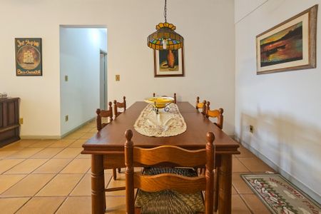 Apartamento para alugar com 120m², 3 quartos e 1 vaga Apartamento para alugar com 120m², 3 quartos e 1 vagaSala