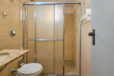 Apartamento para alugar com 120m², 3 quartos e 1 vaga Apartamento para alugar com 120m², 3 quartos e 1 vagaBanheiro