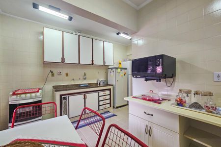 Apartamento para alugar com 120m², 3 quartos e 1 vaga Apartamento para alugar com 120m², 3 quartos e 1 vagaCozinha