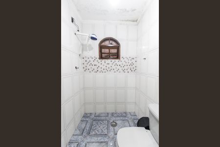 Casa à venda com 223m², 4 quartos e 2 vagas Casa à venda com 223m², 4 quartos e 2 vagasBanheiro 2