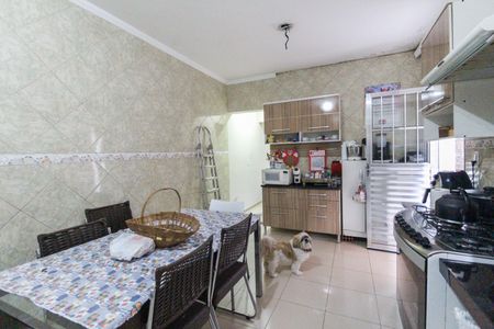 Casa à venda com 223m², 4 quartos e 2 vagas Casa à venda com 223m², 4 quartos e 2 vagasCozinha