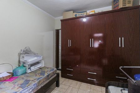 Casa à venda com 223m², 4 quartos e 2 vagas Casa à venda com 223m², 4 quartos e 2 vagasQuarto 1