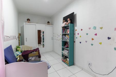 Casa à venda com 223m², 4 quartos e 2 vagas Casa à venda com 223m², 4 quartos e 2 vagasQuarto 2