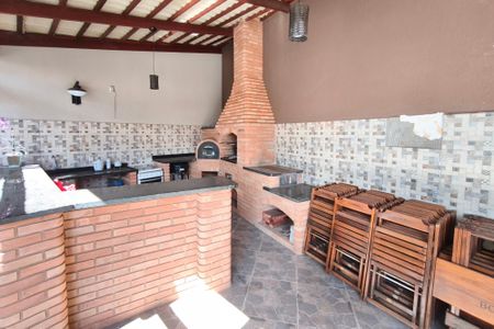 Casa para alugar com 287m², 4 quartos e 4 vagasÁrea gourmet