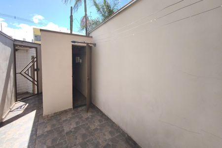 Casa para alugar com 287m², 4 quartos e 4 vagasQuintal