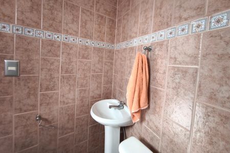 Casa para alugar com 287m², 4 quartos e 4 vagasLavabo