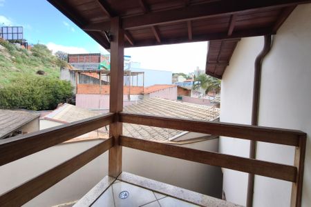 Casa para alugar com 287m², 4 quartos e 4 vagasVaranda Suíte