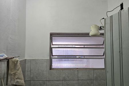 Casa à venda com 280m², 4 quartos e 10 vagas Casa à venda com 280m², 4 quartos e 10 vagasBanheiro de serviço