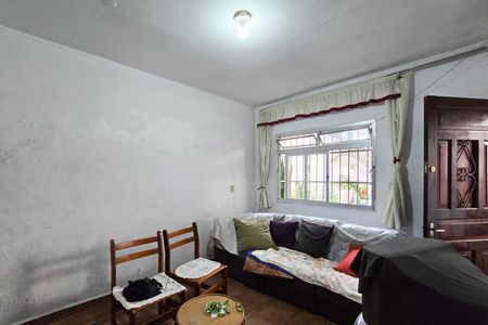 Casa à venda com 280m², 4 quartos e 10 vagas Casa à venda com 280m², 4 quartos e 10 vagasSala