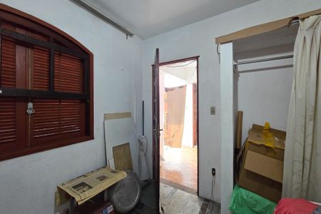 Casa à venda com 280m², 4 quartos e 10 vagas Casa à venda com 280m², 4 quartos e 10 vagasQuarto 3