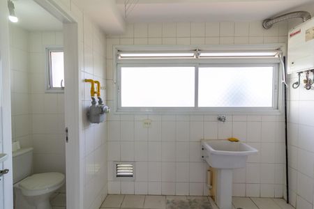 Apartamento para alugar com 138m², 3 quartos e 3 vagas Apartamento para alugar com 138m², 3 quartos e 3 vagasÁrea de Serviço