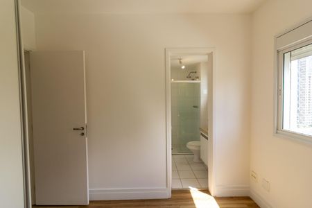 Apartamento para alugar com 138m², 3 quartos e 3 vagas Apartamento para alugar com 138m², 3 quartos e 3 vagasSuíte 2
