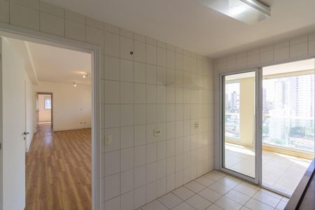 Apartamento para alugar com 138m², 3 quartos e 3 vagas Apartamento para alugar com 138m², 3 quartos e 3 vagasCozinha