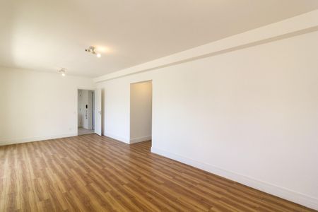 Sala de apartamento para alugar com 3 quartos, 138m² em Santo Amaro, São Paulo