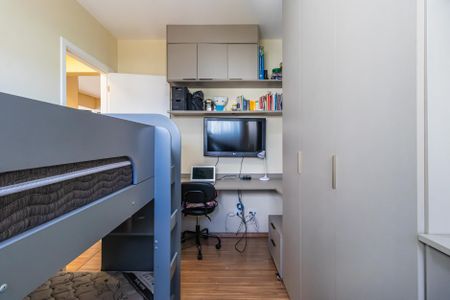 Quarto de apartamento para alugar com 2 quartos, 65m² em Alphaville Empresarial, Barueri
