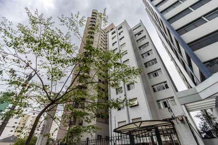Apartamento à venda com 82m², 2 quartos e 1 vagaFachada do Condomínio