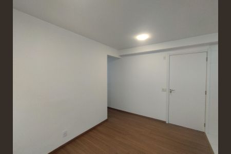 Sala de apartamento para alugar com 2 quartos, 40m² em Jardim Sao Saverio, São Paulo