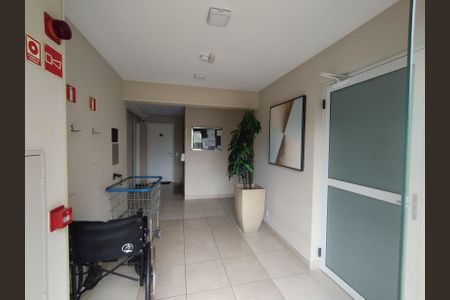 Apartamento para alugar com 40m², 2 quartos e sem vaga Apartamento para alugar com 40m², 2 quartos e sem vagaHall de entrada