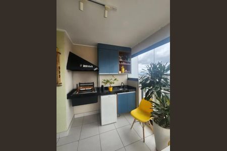 Apartamento à venda com 67m², 2 quartos e 1 vagaFoto 02