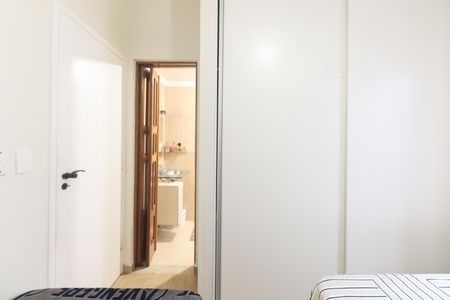 Casa à venda com 180m², 2 quartos e 2 vagas Casa à venda com 180m², 2 quartos e 2 vagasSuíte 2