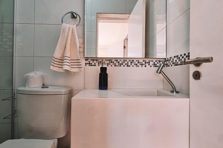 Apartamento para alugar com 92m², 2 quartos e 1 vaga Apartamento para alugar com 92m², 2 quartos e 1 vagaBanheiro