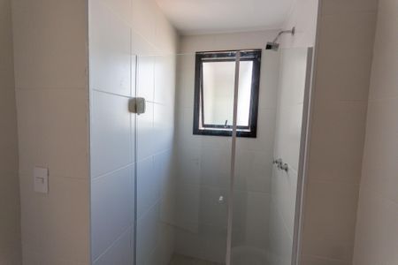 Apartamento à venda com 65m², 2 quartos e 2 vagasBanheiro da Suíte 
