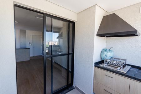 Apartamento à venda com 65m², 2 quartos e 2 vagasVaranda 