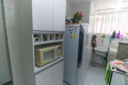 Apartamento para alugar com 50m², 2 quartos e sem vaga Apartamento para alugar com 50m², 2 quartos e sem vagaCozinha e Área de Serviço