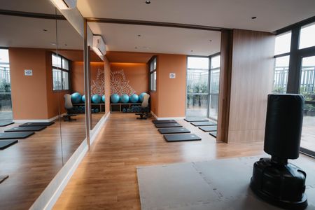 Apartamento para alugar com 38m², 1 quarto e 1 vaga Apartamento para alugar com 38m², 1 quarto e 1 vagaÁrea comum - Academia