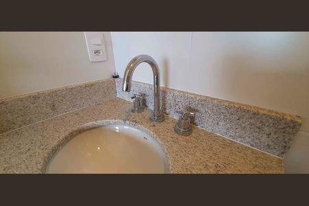 Apartamento para alugar com 38m², 1 quarto e 1 vaga Apartamento para alugar com 38m², 1 quarto e 1 vagaBanheiro da Suíte