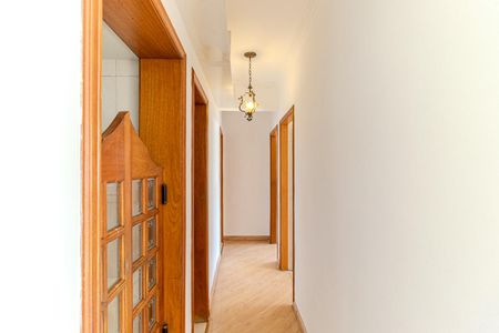 Corredor de apartamento à venda com 2 quartos, 73m² em Higienópolis, São Paulo